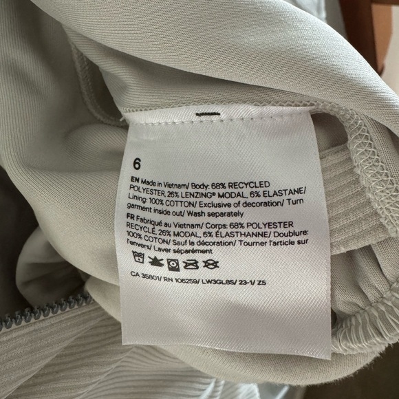 Lululemon Ribbed Softstreme Cropped Jacket - Picture 8 of 10